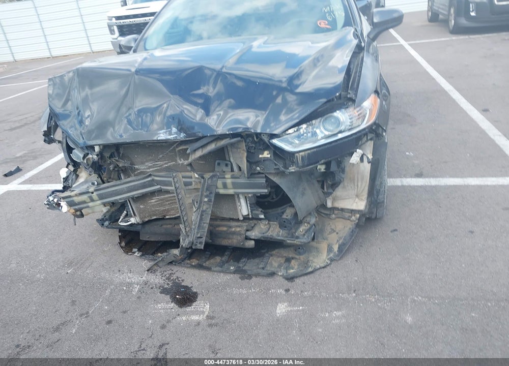 2016 FORD FUSION S VIN: 3FA6P0G76GR306175