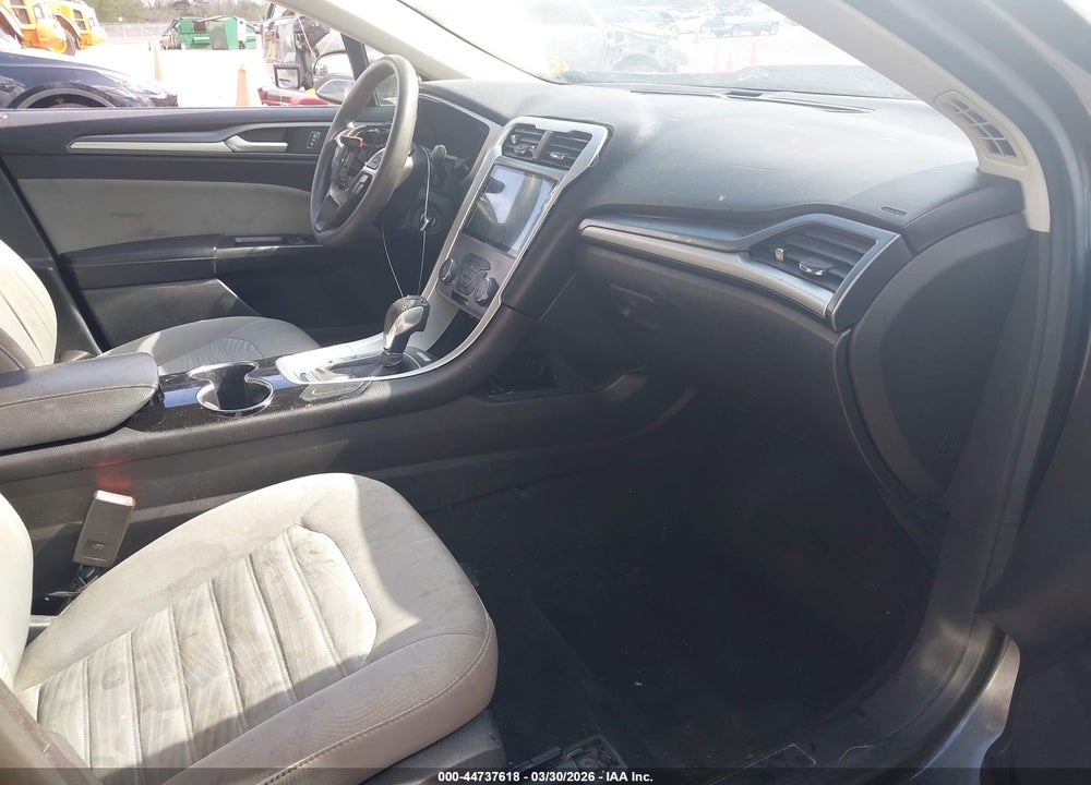 2016 FORD FUSION S VIN: 3FA6P0G76GR306175