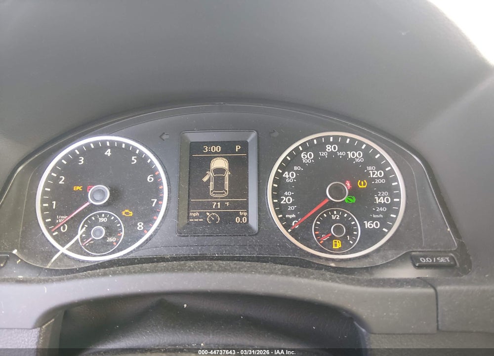 2015 VOLKSWAGEN TIGUAN S VIN: WVGAV7AX4FW530595