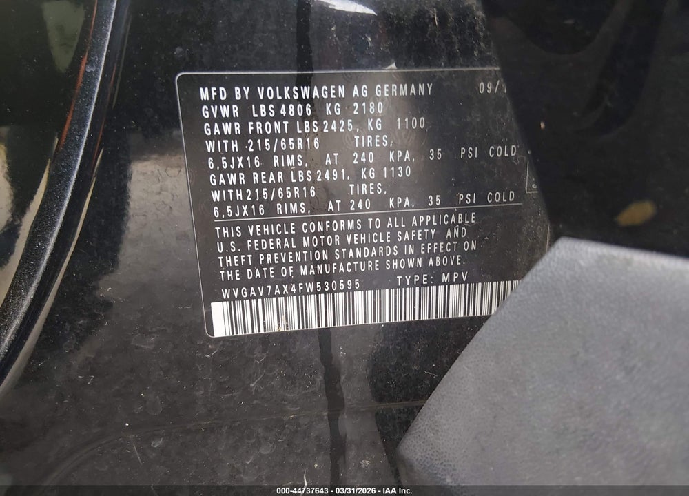 2015 VOLKSWAGEN TIGUAN S VIN: WVGAV7AX4FW530595