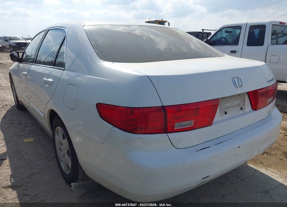 2005 HONDA ACCORD 2.4 LX VIN: 1HGCM56455A118590