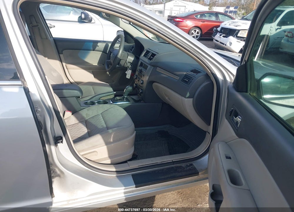 2010 FORD FUSION SE VIN: 3FAHP0HG7AR259463