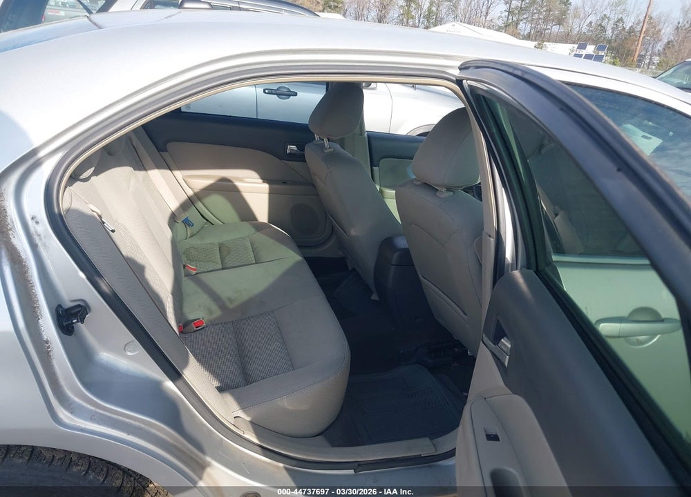 2010 FORD FUSION SE VIN: 3FAHP0HG7AR259463