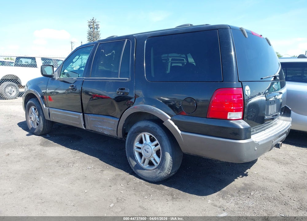 2004 FORD EXPEDITION XLT VIN: 1FMFU15L44LA27676