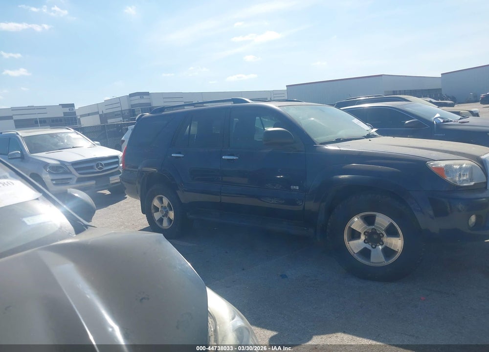 2007 TOYOTA 4RUNNER SR5 V6 VIN: JTEZU14R670084163