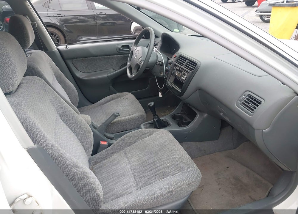 1999 HONDA CIVIC LX VIN: JHMEJ657XXS001570