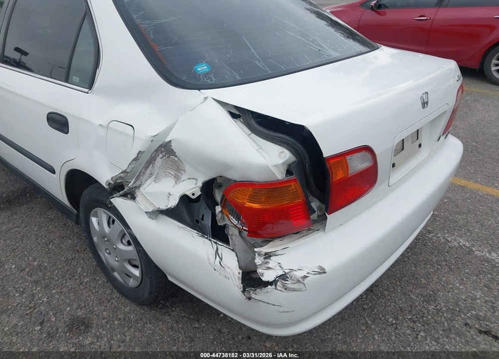 1999 HONDA CIVIC LX VIN: JHMEJ657XXS001570