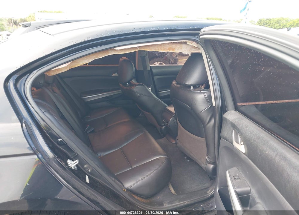 2010 HONDA ACCORD 2.4 EX VIN: 1HGCP2F79AA189057