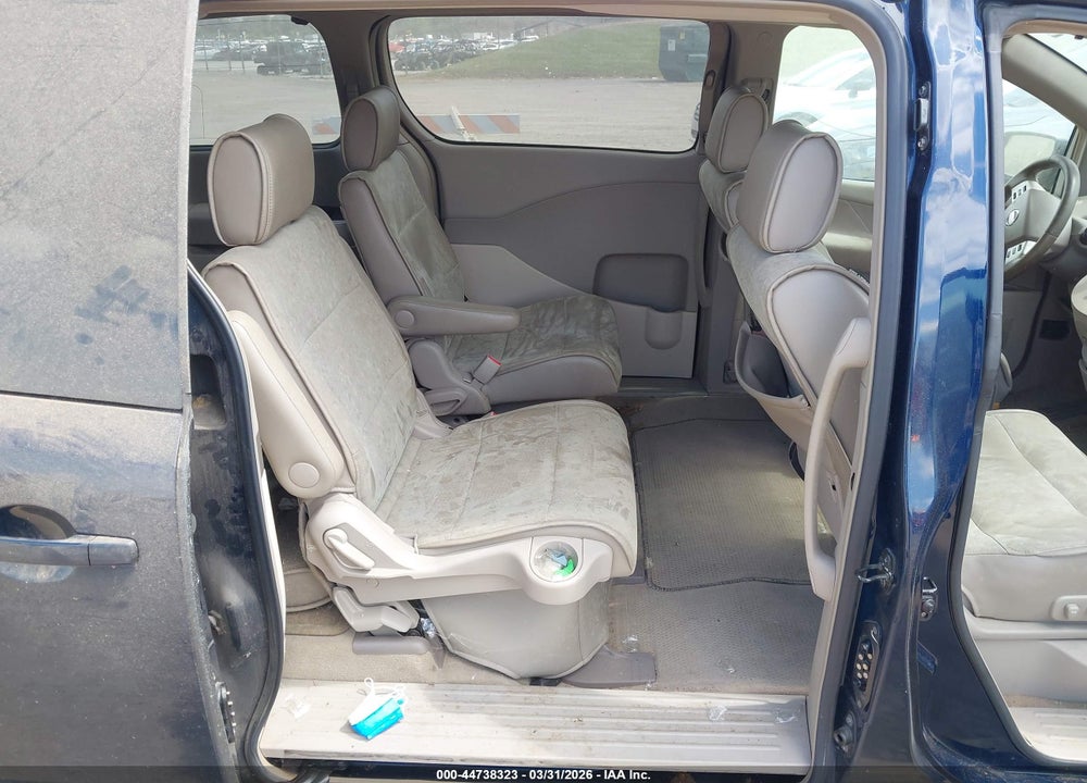 2005 NISSAN QUEST 3.5 SL VIN: 5N1BV28U95N111830