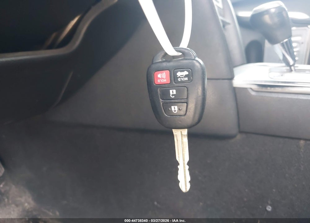 2013 TOYOTA CAMRY SE VIN: 4T1BF1FK8DU641168