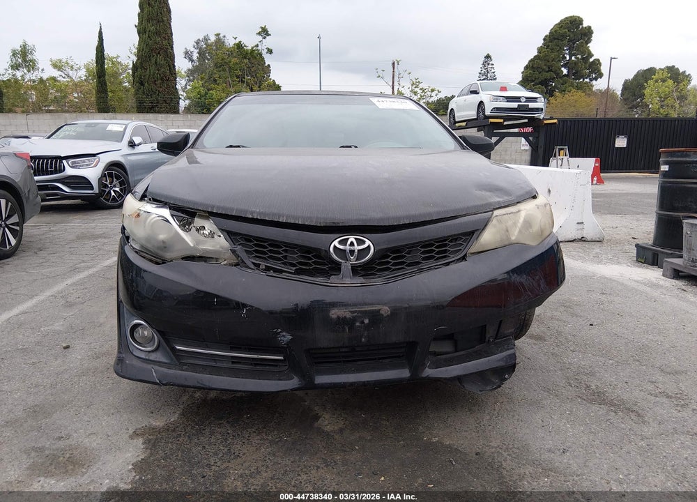 2013 TOYOTA CAMRY SE VIN: 4T1BF1FK8DU641168