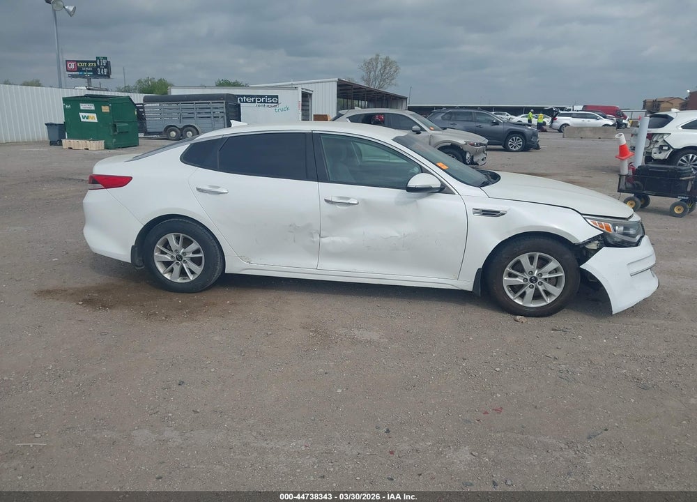 2016 KIA OPTIMA LX VIN: KNAGT4L37G5086632