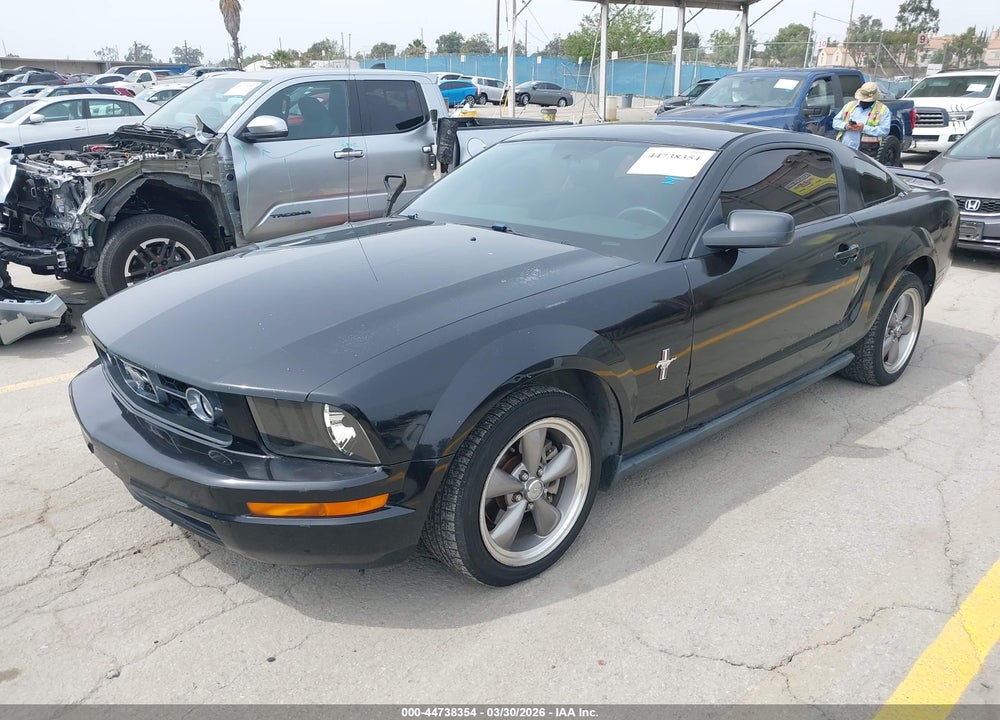 2006 FORD MUSTANG V6 VIN: 1ZVFT80N565142137