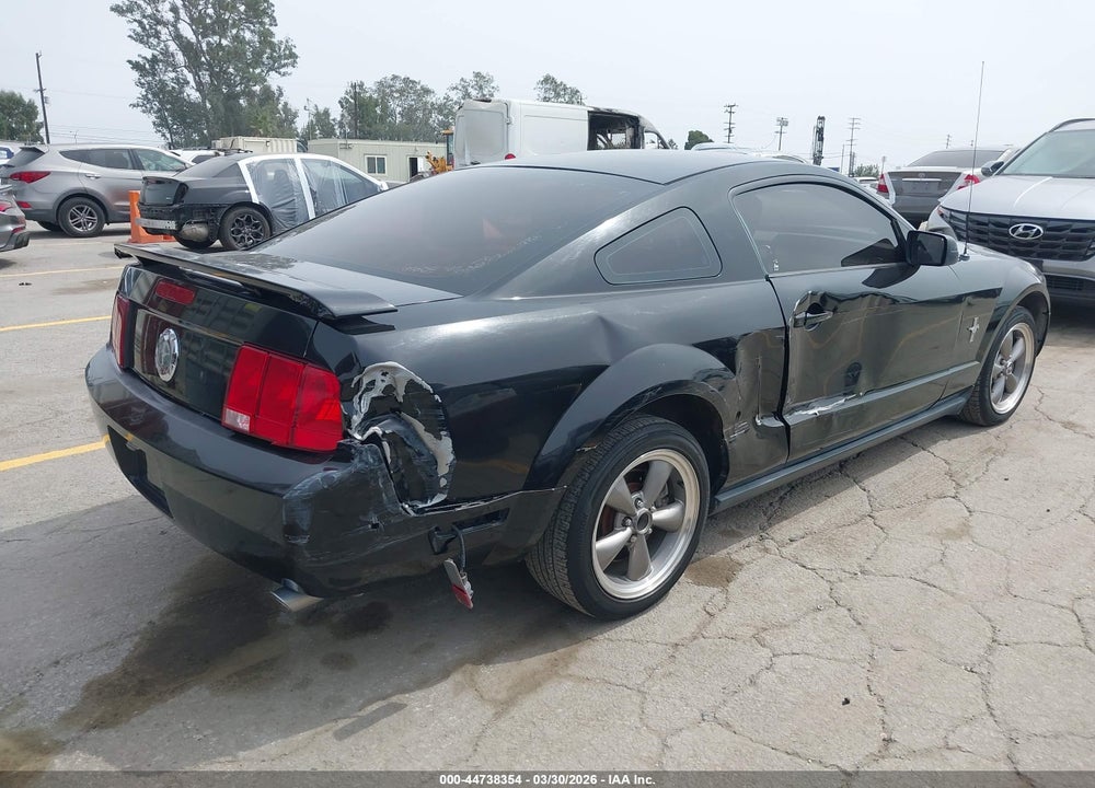 2006 FORD MUSTANG V6 VIN: 1ZVFT80N565142137