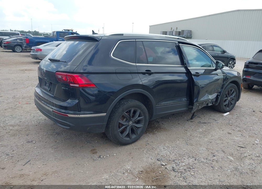 2024 VOLKSWAGEN TIGUAN 2.0T SE/2.0T WOLFSBURG EDITION VIN: 3VV2B7AXXRM126952