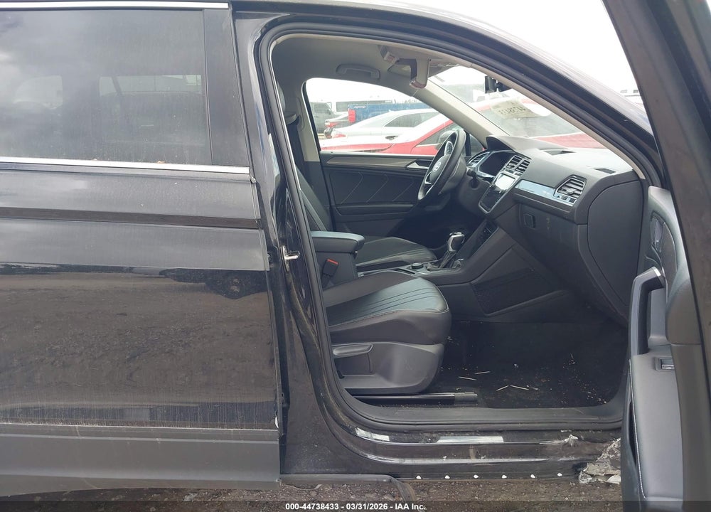 2024 VOLKSWAGEN TIGUAN 2.0T SE/2.0T WOLFSBURG EDITION VIN: 3VV2B7AXXRM126952