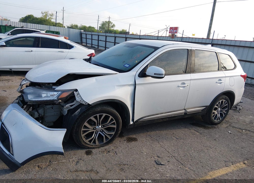 2017 MITSUBISHI OUTLANDER VIN: JA4AD3A35HZ053698