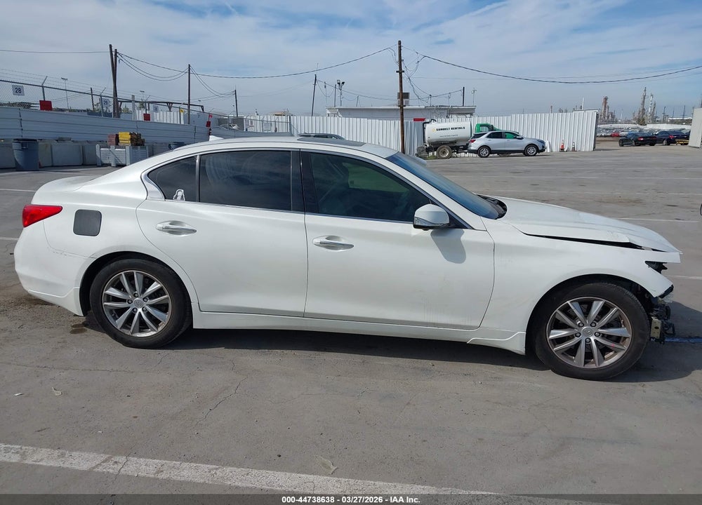 2016 INFINITI Q50 3.0T PREMIUM VIN: JN1EV7AP9GM300931