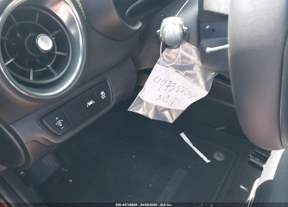 2019 KIA FORTE S VIN: 3KPF34AD3KE048225