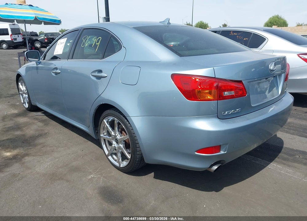 2007 LEXUS IS 250 VIN: JTHBK262X75050195