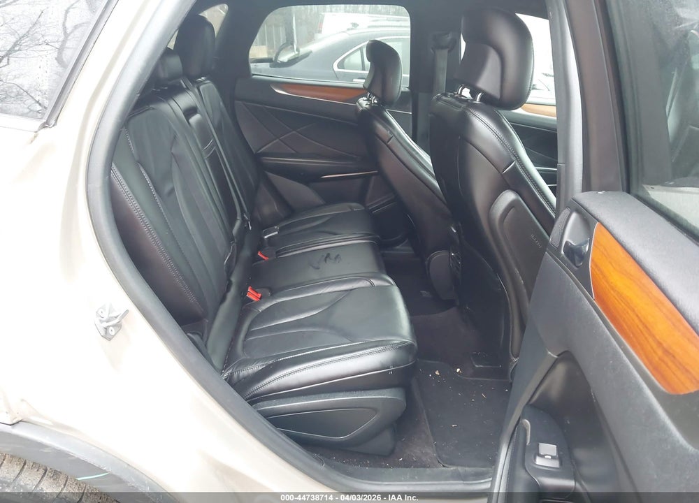 2017 LINCOLN MKC SELECT VIN: 5LMTJ2DHXHUL44535