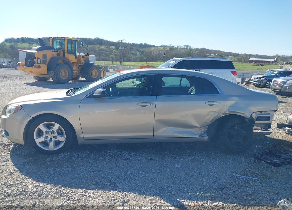 2011 CHEVROLET MALIBU LS VIN: 1G1ZB5E16BF219800