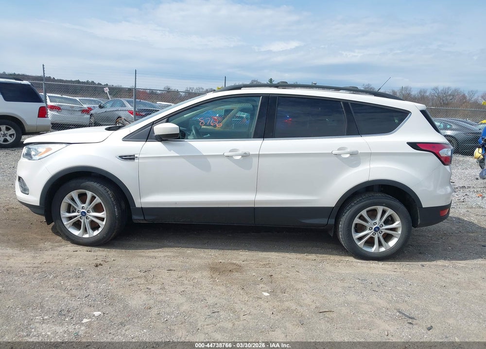 2018 FORD ESCAPE SEL VIN: 1FMCU9HD8JUC55658