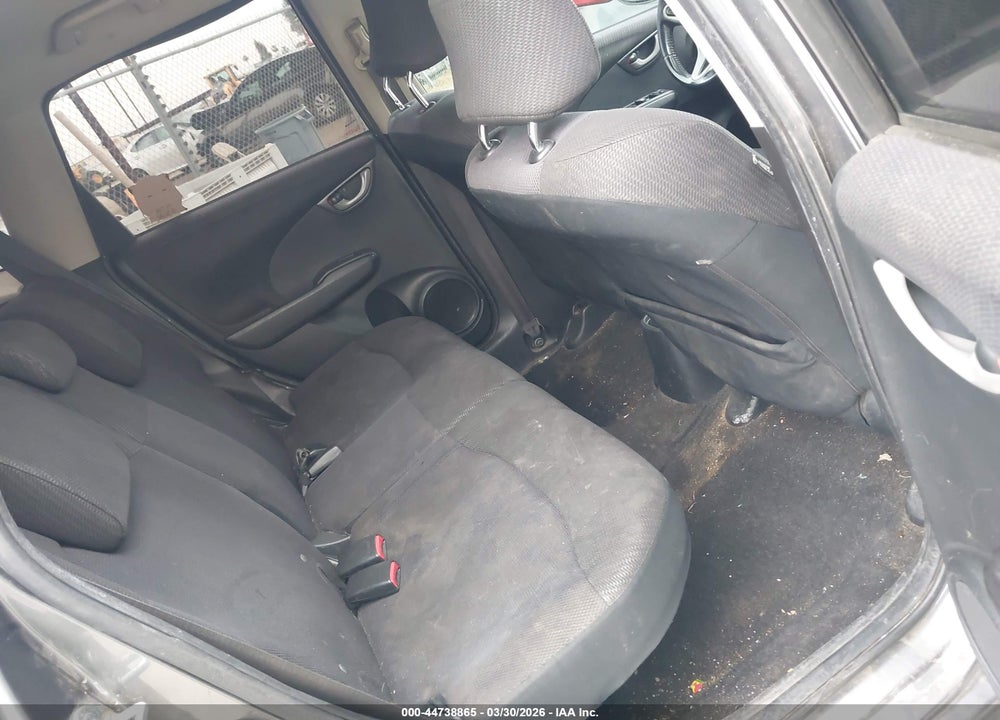 2013 HONDA FIT SPORT VIN: JHMGE8G51DC055060