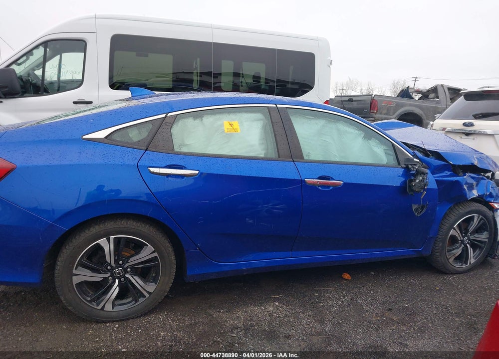2016 HONDA CIVIC TOURING VIN: 19XFC1F95GE213833