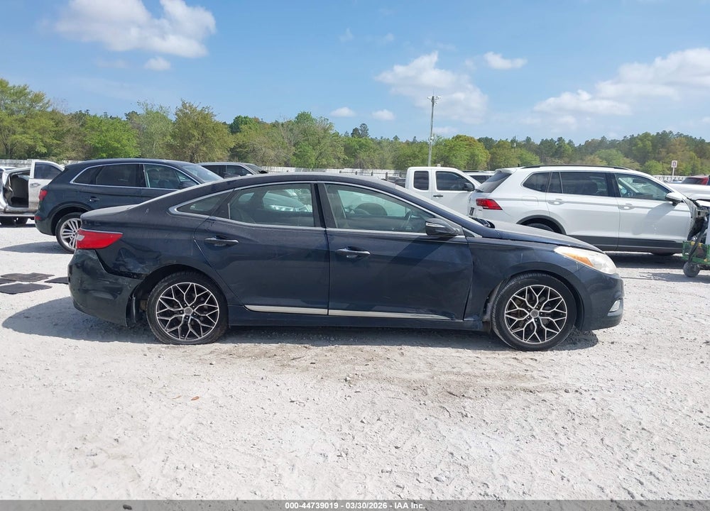 2013 HYUNDAI AZERA VIN: KMHFG4JG3DA223346