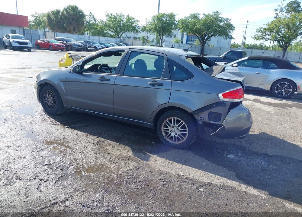 2010 FORD FOCUS SE VIN: 1FAHP3FN9AW130480
