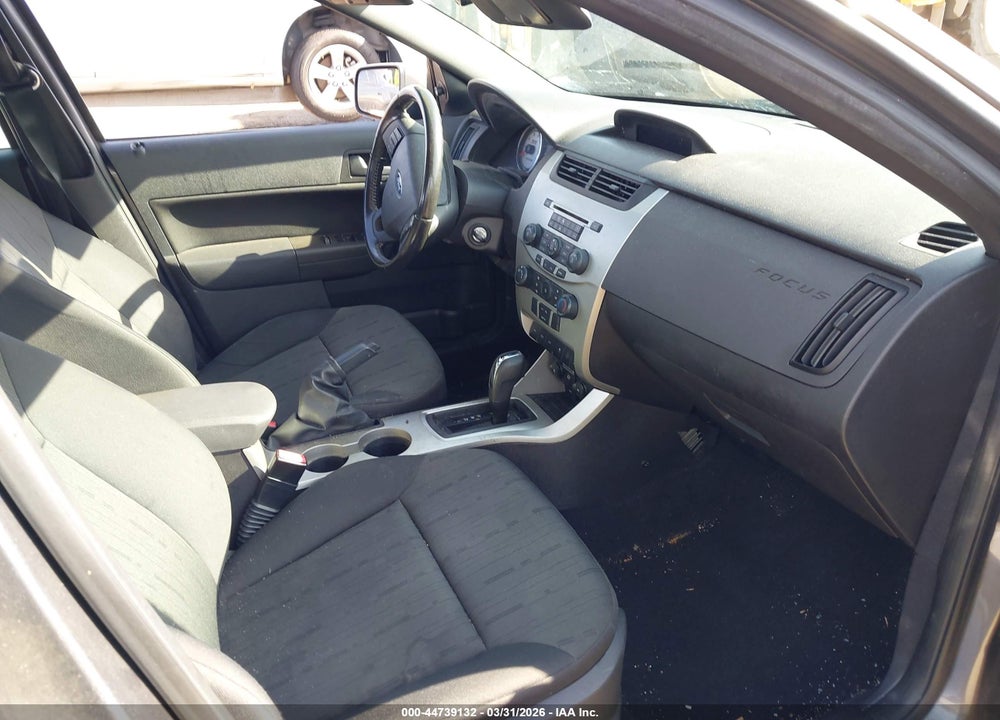 2010 FORD FOCUS SE VIN: 1FAHP3FN9AW130480