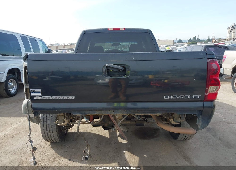 2003 CHEVROLET SILVERADO 1500HD LS VIN: 1GCGC13U63F225468