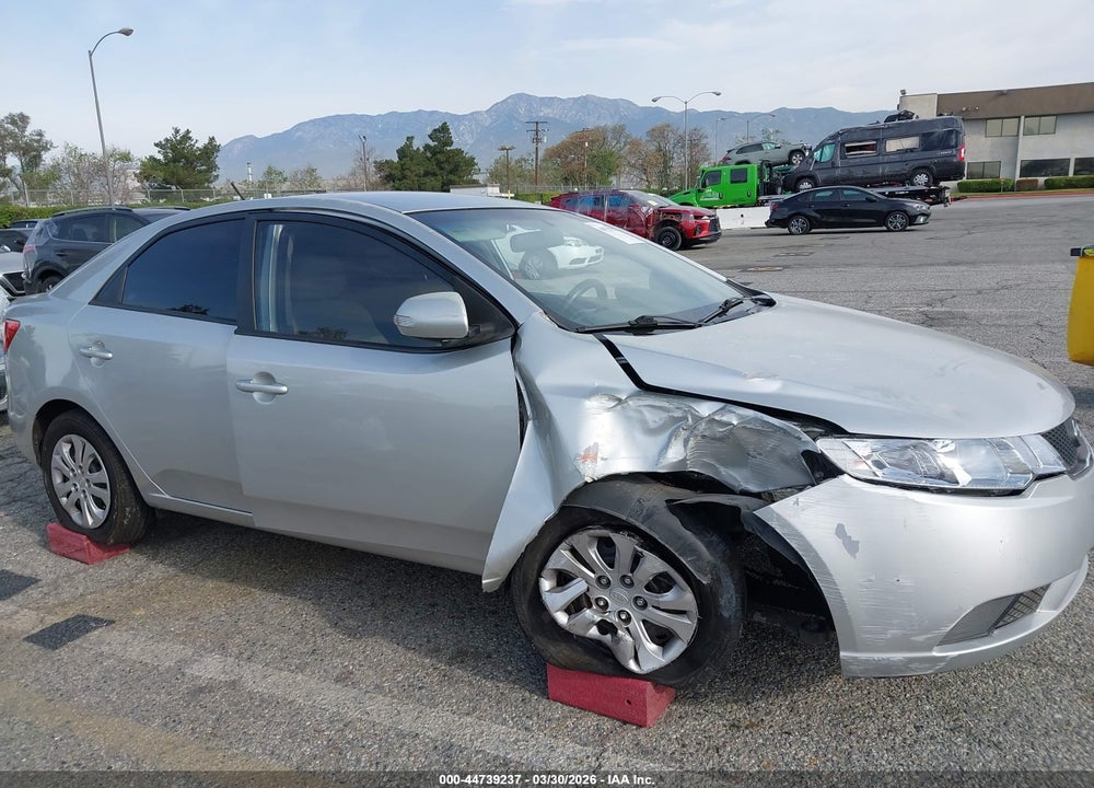 2010 KIA FORTE EX VIN: KNAFU4A2XA5293235