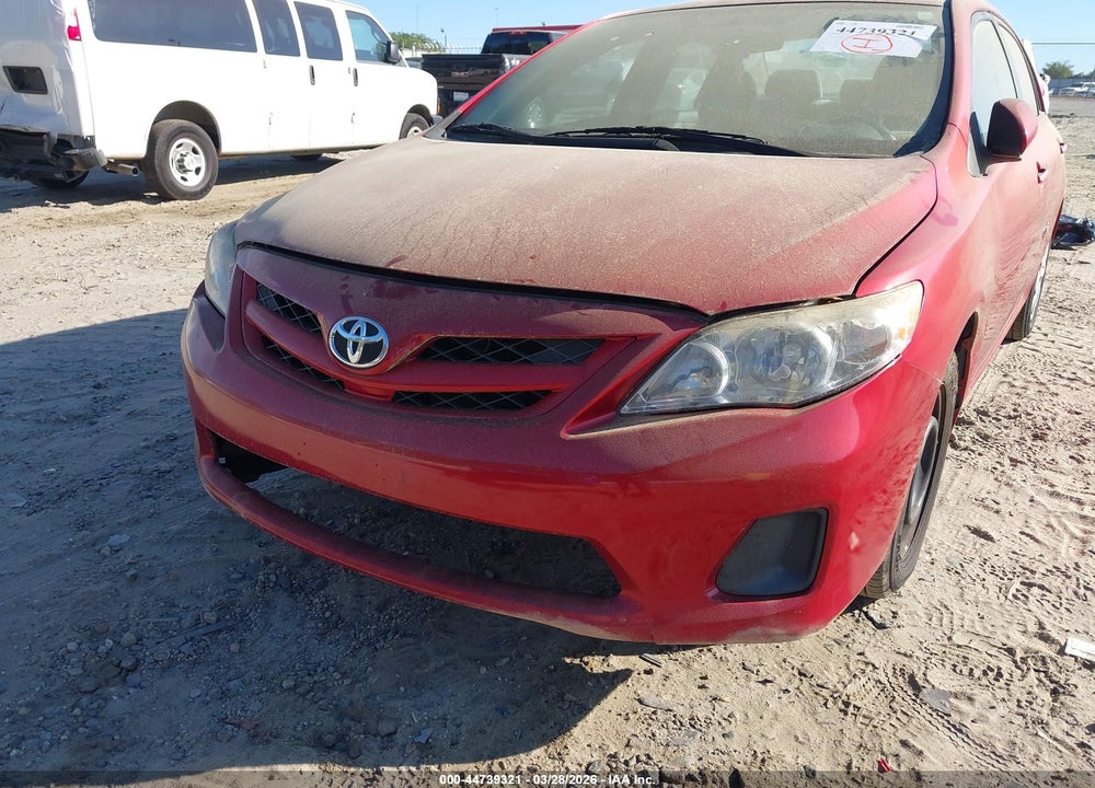 2011 TOYOTA COROLLA LE VIN: 2T1BU4EE3BC720670