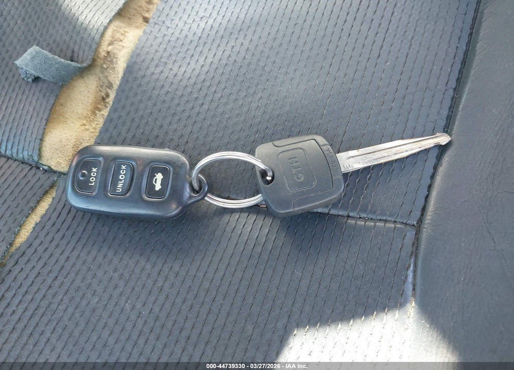 2004 TOYOTA CAMRY SE V6 VIN: 4T1BA32K94U503784