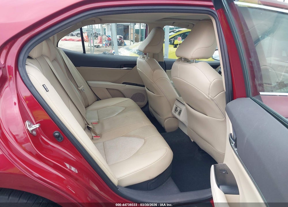 2020 TOYOTA CAMRY XLE HYBRID VIN: 4T1F31AKXLU014181