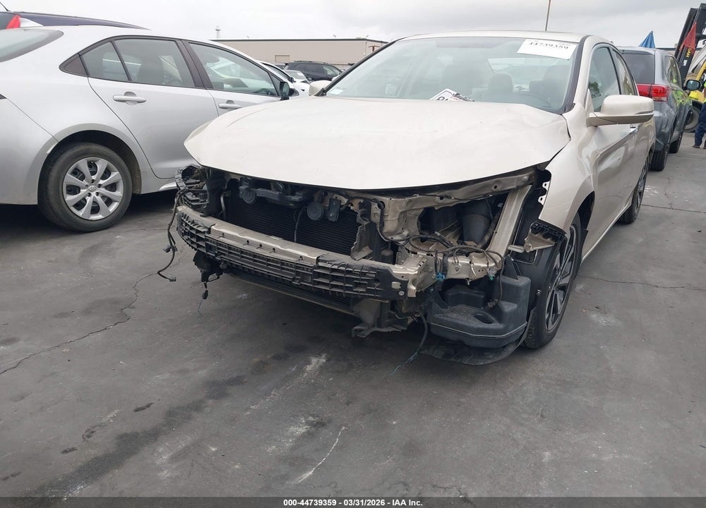 2017 HONDA ACCORD EX VIN: 1HGCR2F79HA003781