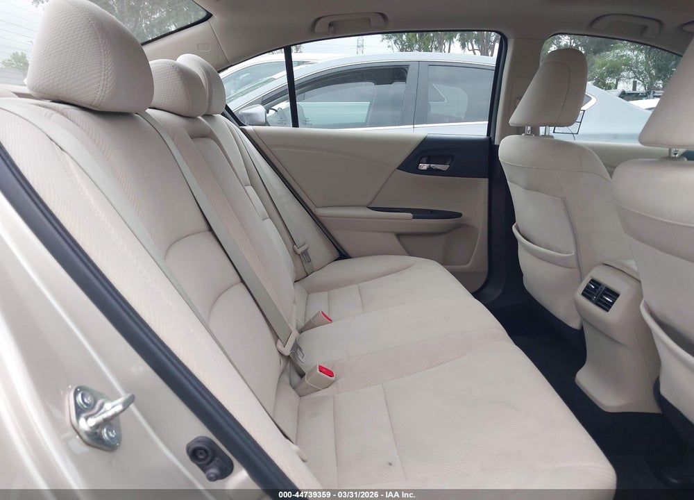 2017 HONDA ACCORD EX VIN: 1HGCR2F79HA003781