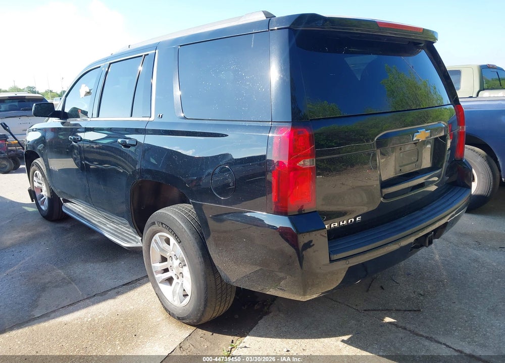 2020 CHEVROLET TAHOE 4WD LT VIN: 1GNSKBKC1LR159431