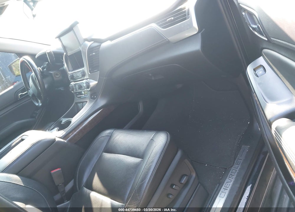 2020 CHEVROLET TAHOE 4WD LT VIN: 1GNSKBKC1LR159431