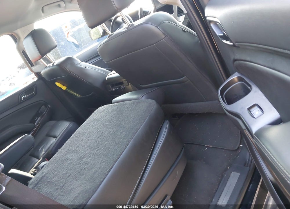 2020 CHEVROLET TAHOE 4WD LT VIN: 1GNSKBKC1LR159431