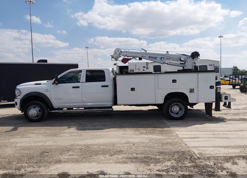 2022 RAM 5500 CHASSIS TRADESMAN/SLT/LAIE/LIMITED VIN: 3C7WRNFL3NG245735