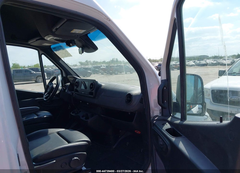 2023 MERCEDES-BENZ SPRINTER 2500 HIGH ROOF 4-CYL DIESEL VIN: W1Y4KCHY5PT124695