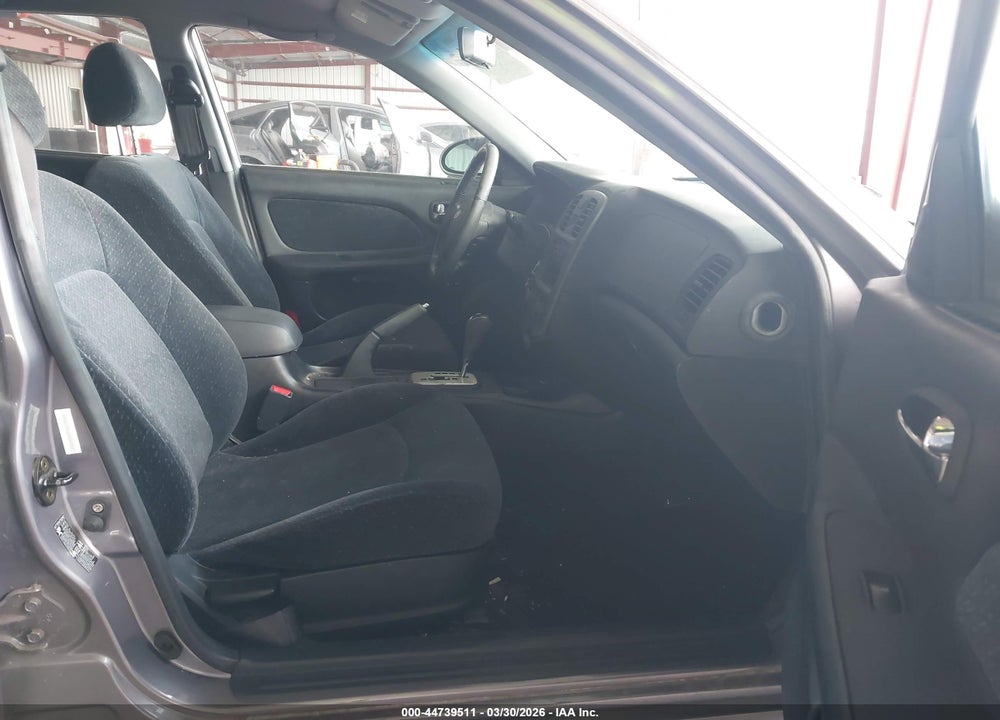 2005 HYUNDAI SONATA GL VIN: KMHWF25SX5A169082
