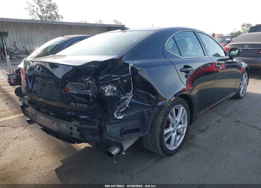 2007 LEXUS IS 250 VIN: JTHBK262272052203