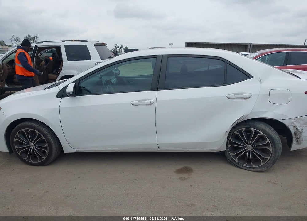 2015 TOYOTA COROLLA S PLUS VIN: 5YFBURHE3FP359200