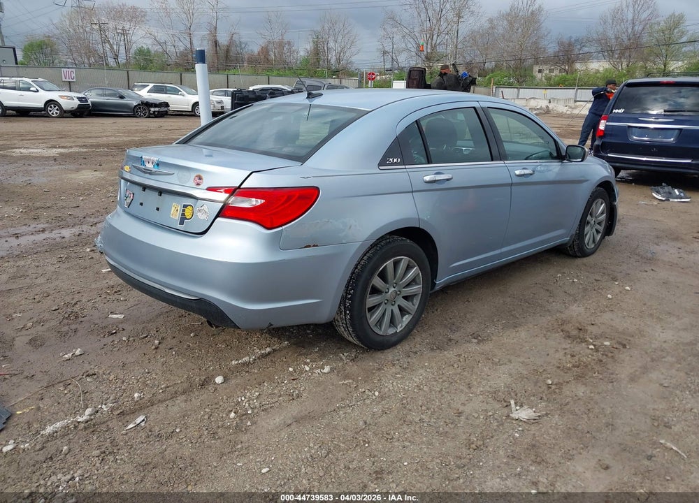 2012 CHRYSLER 200 TOURING VIN: 1C3CCBBB2CN278067