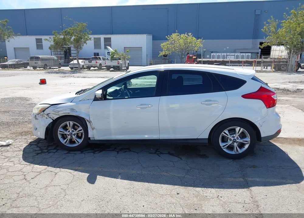2014 FORD FOCUS SE VIN: 1FADP3K20EL169511