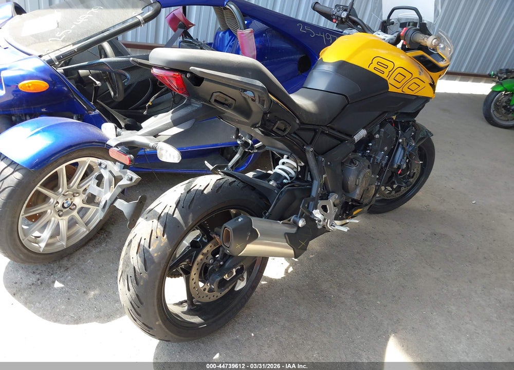 2025 TRIUMPH MOTORCYCLE TIGER SPORT 800 VIN: SMTL25P17STCF5877